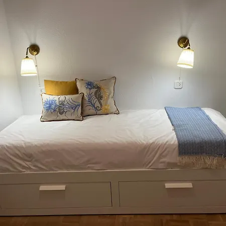 Encantador Enlosado De Balborraz * Zamora